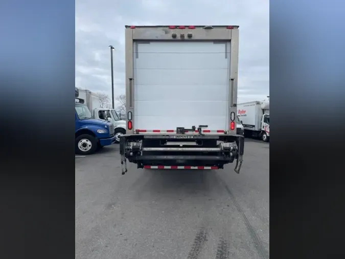 2019 FREIGHTLINER/MERCEDES M2 106