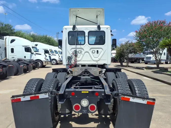 2019 FREIGHTLINER/MERCEDES CASCADIA 125