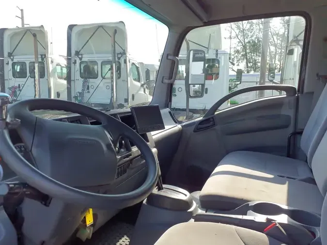 2019 ISUZU NQR