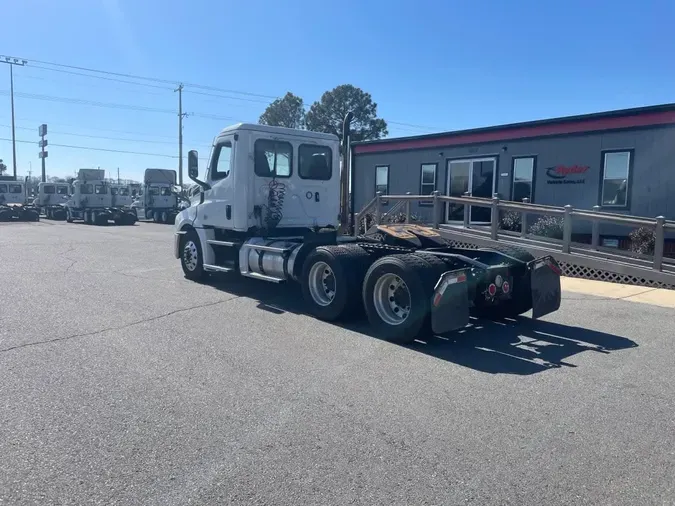 2021 FREIGHTLINER/MERCEDES NEW CASCADIA PX12664