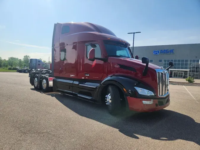 2022 PETERBILT 579