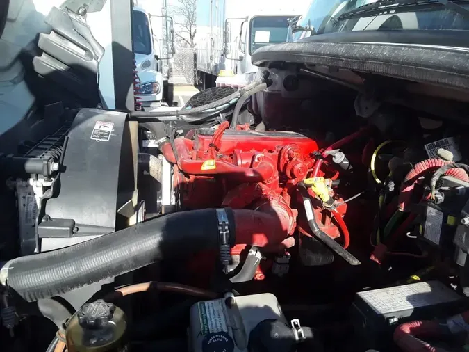 2020 FREIGHTLINER/MERCEDES M2 106