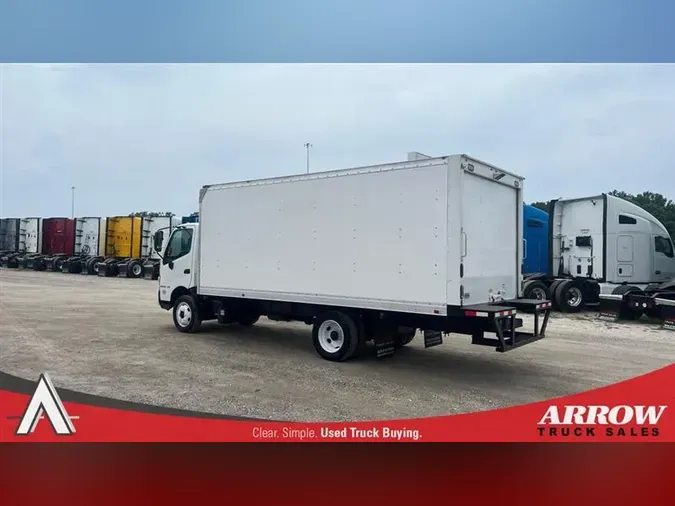 2019 HINO 195