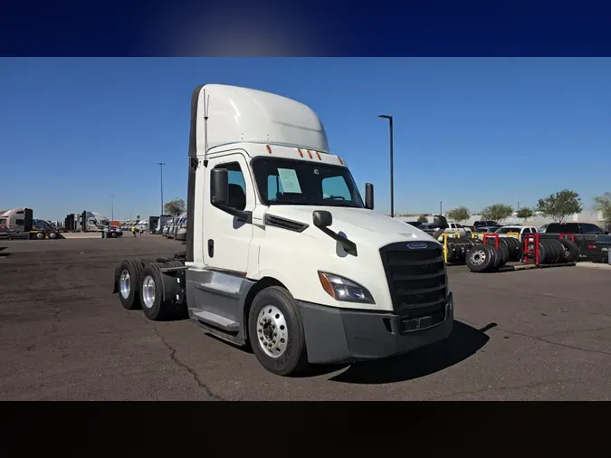 2020 Freightliner Cascadia 126abd637d1e891cb712ce72d60f2a4a186