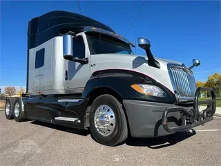 2018 INTERNATIONAL LT