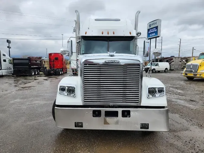 2016 FREIGHTLINER Coronado 132