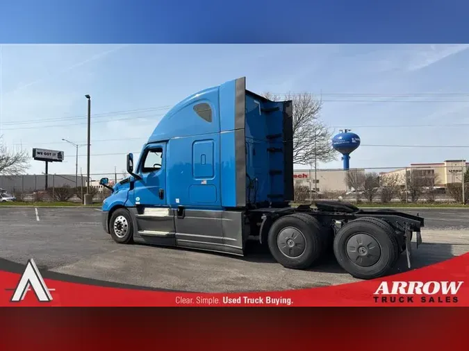 2023 FREIGHTLINER CA126