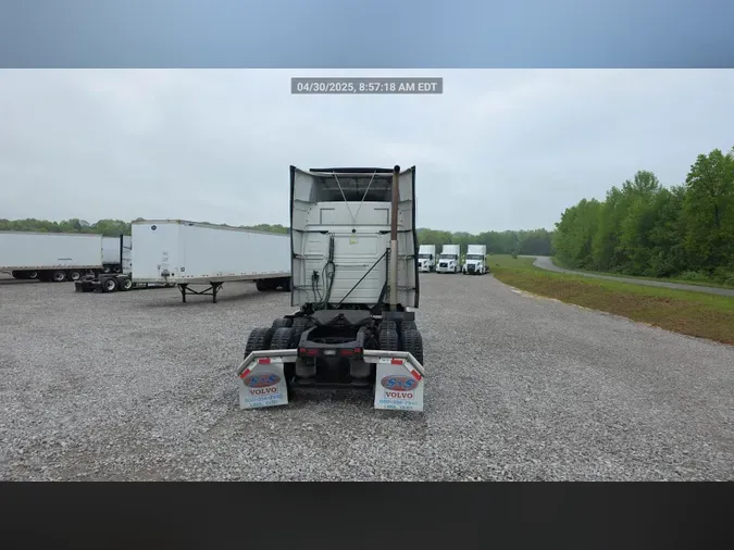 2018 Volvo VNL 740