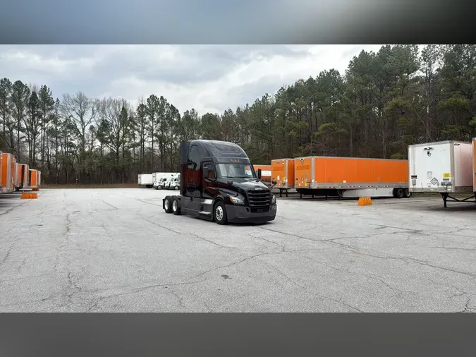 2021 Freightliner Cascadia 126abdc6c25c798c2889df0a86b3c354cdc