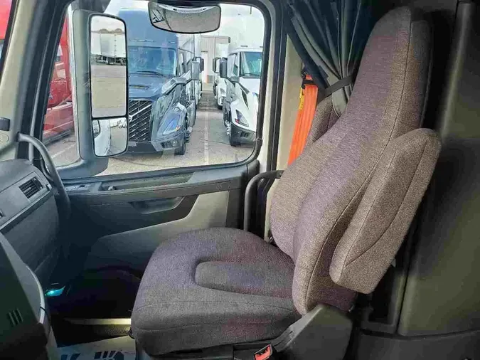 2020 VOLVO VNL64T760abdcdb947431f358c8842561108d9240