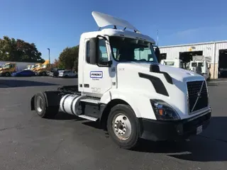 2018 VOLVO VNL42300