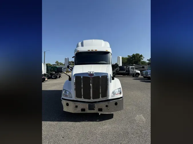 2020 Peterbilt 579