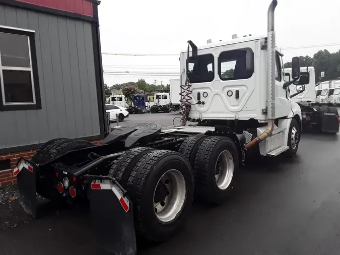 2022 FREIGHTLINER/MERCEDES NEW CASCADIA PX12664