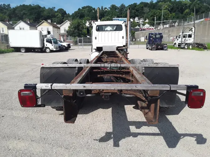 2016 FREIGHTLINER M2 112