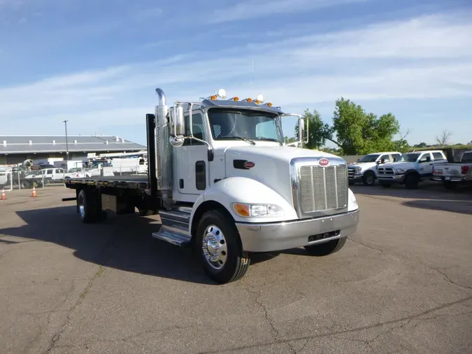 2020 Peterbilt 337