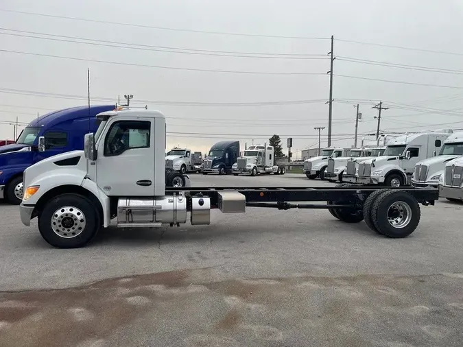 2025 Kenworth T280