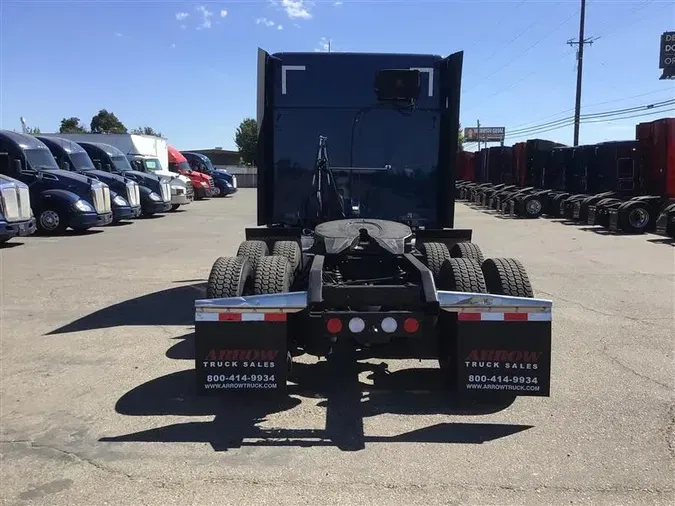 2022 KENWORTH T680abec615b74b37c660e7528d3f5fc53d1