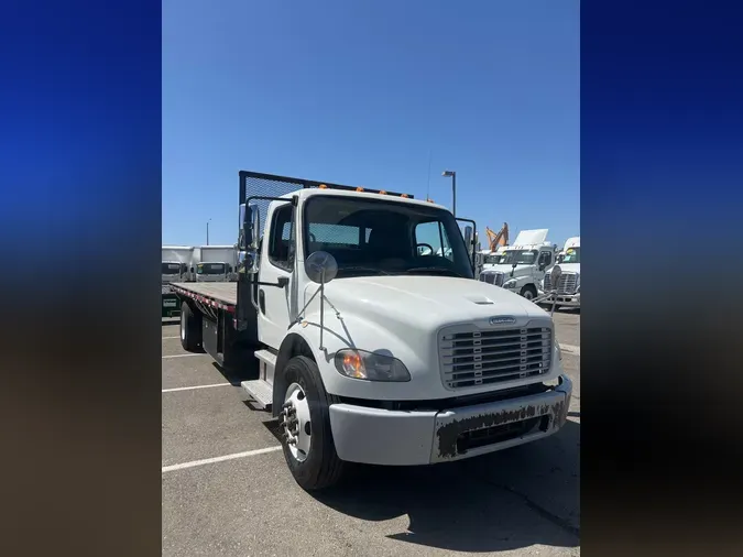 2016 FREIGHTLINER/MERCEDES M2 106