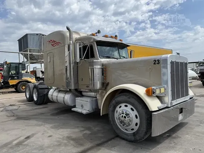 2002 PETERBILT 379EXHD