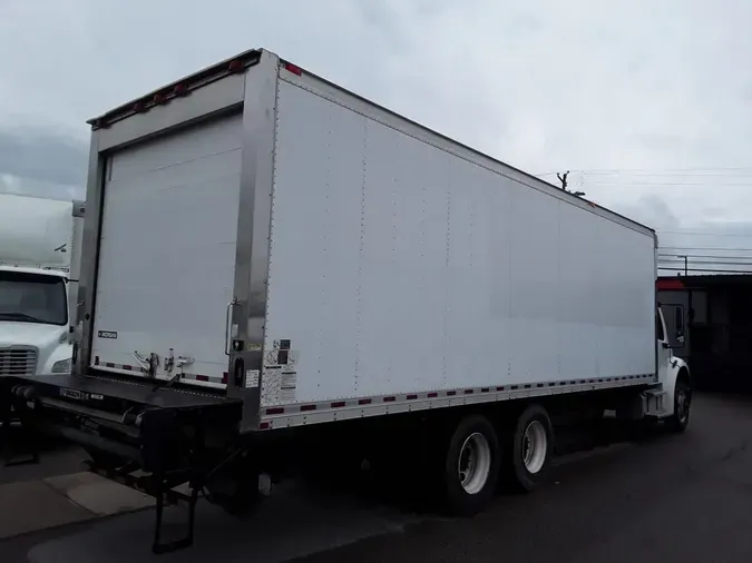 2018 FREIGHTLINER M2 106