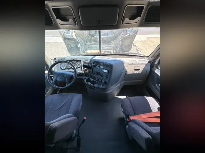 2019 FREIGHTLINER/MERCEDES CASCADIA 125