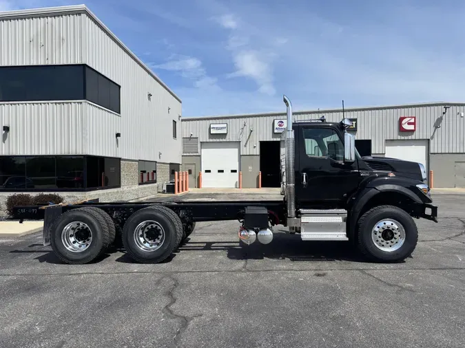 2027 International HV607