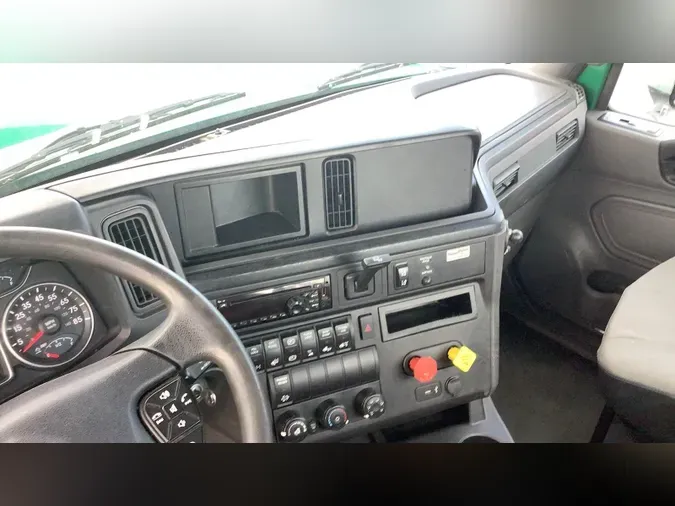 2020 International LT