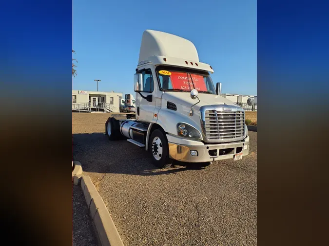 2018 FREIGHTLINER/MERCEDES CASCADIA 113