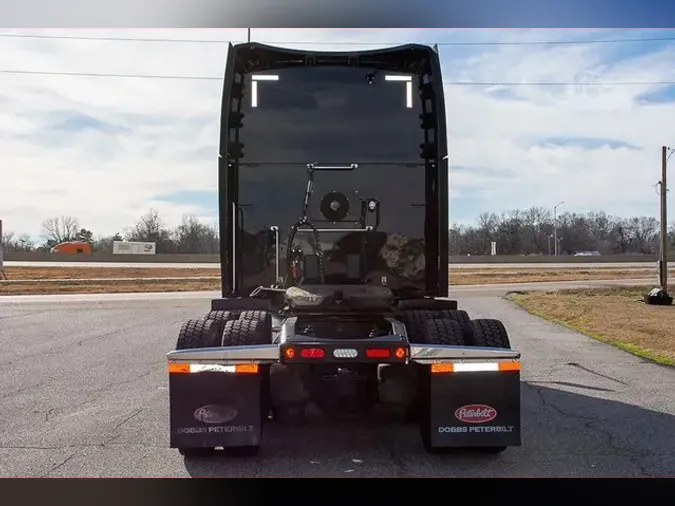 2023 PETERBILT 579