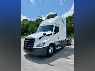 2022 FREIGHTLINER CASCADIA 126