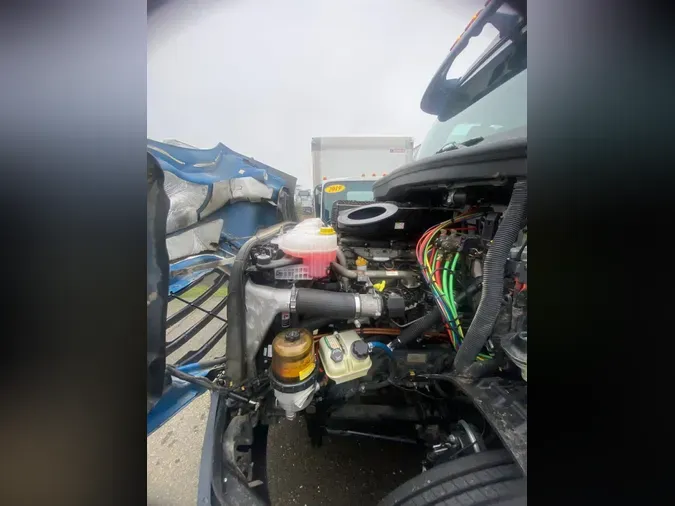 2019 FREIGHTLINER/MERCEDES NEW CASCADIA 116
