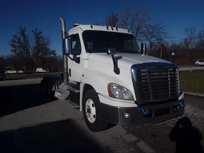 2017 FREIGHTLINER/MERCEDES CASCADIA 125