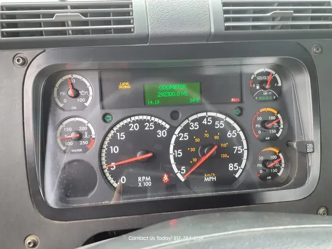 2017 FREIGHTLINER/MERCEDES CASCADIA 113