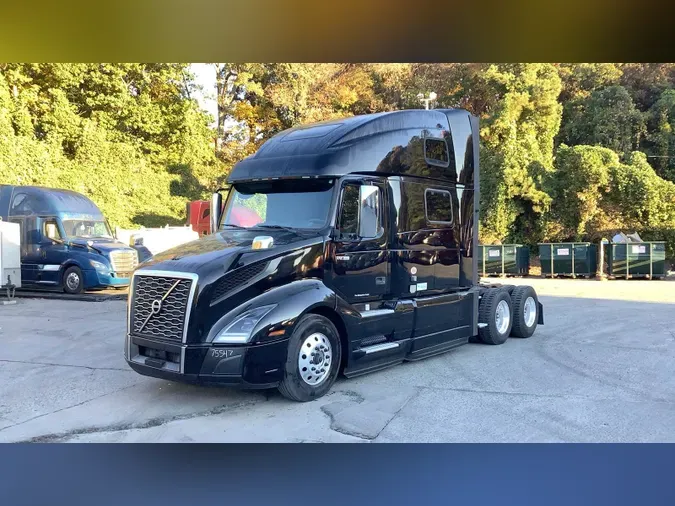 2023 Volvo VNL860