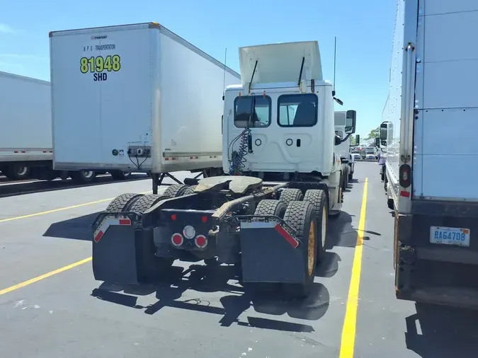 2019 FREIGHTLINER CASCADIA 125