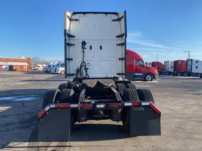 2020 Freightliner Cascadiaac0458331d357b58d75dfc44541d8d2e