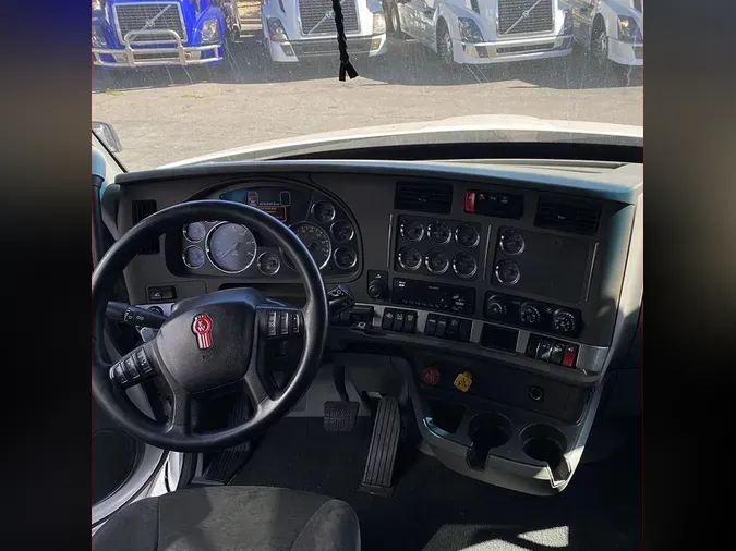 2019 Kenworth T-680