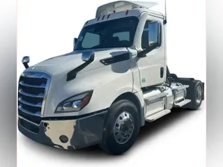 2023 Freightliner Cascadia