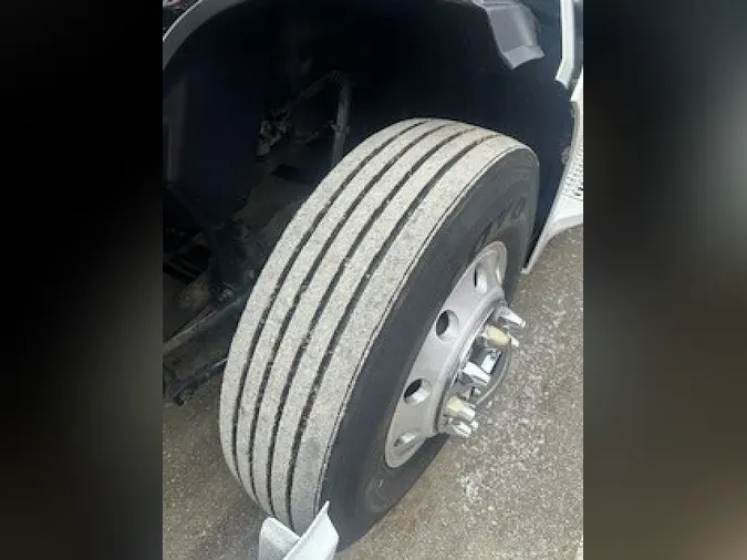 2020 VOLVO VNL64T760