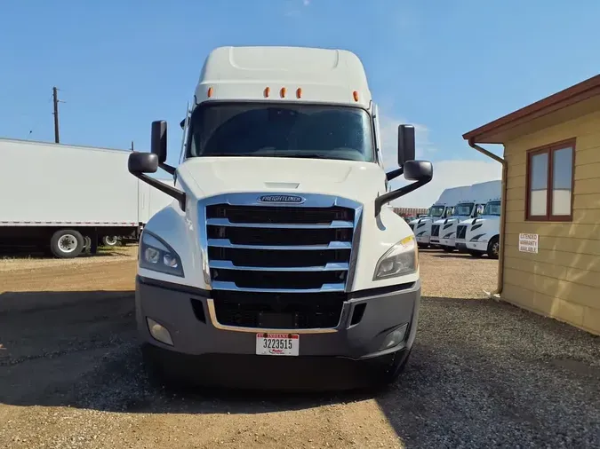 2021 FREIGHTLINER NEW CASCADIA PX12664