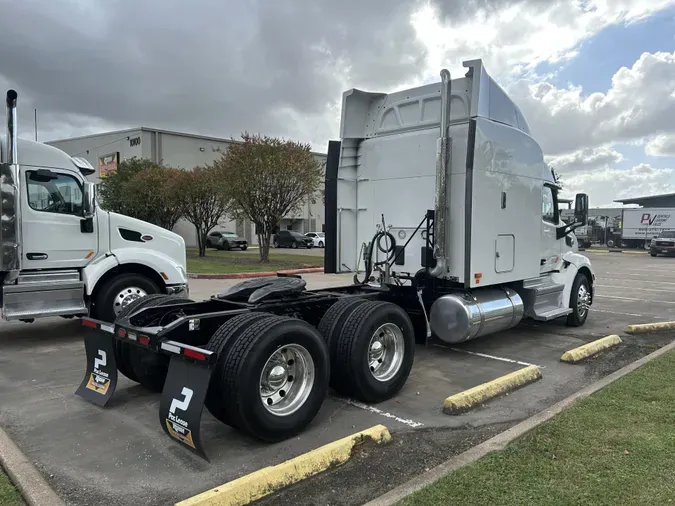 2020 Peterbilt 579