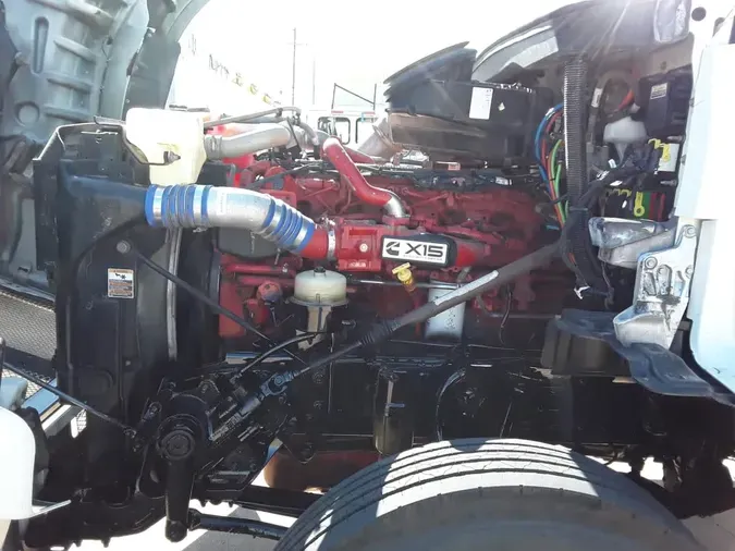 2019 KENWORTH TRUCKS T-880ac14e87c65f4b78d305c648543c3b423