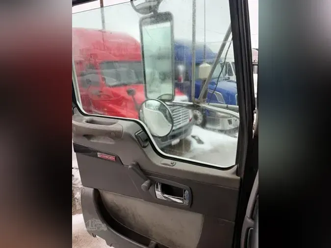 2011 KENWORTH T800ac16a819c6b4e119ab16b7eb3975520b