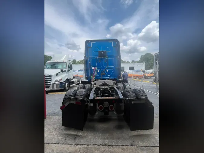 2019 FREIGHTLINER/MERCEDES NEW CASCADIA PX12664