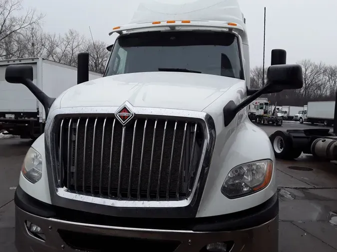 2020 NAVISTAR INTERNATIONAL LT625 SLPR CAB