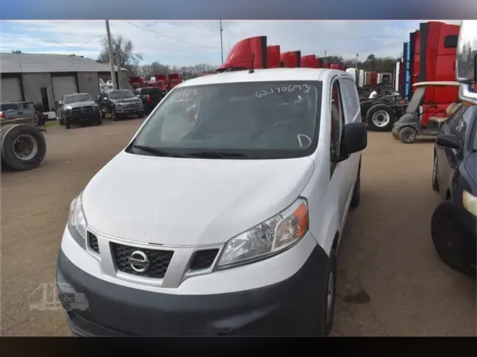 2015 NISSAN NV200