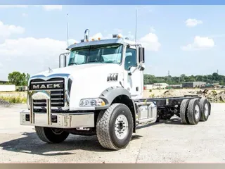 2020 Mack GR64BTX M384