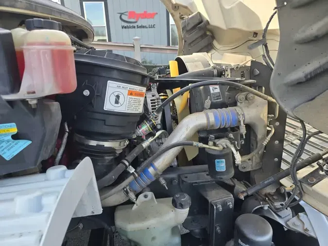 2019 FREIGHTLINER/MERCEDES M2 106