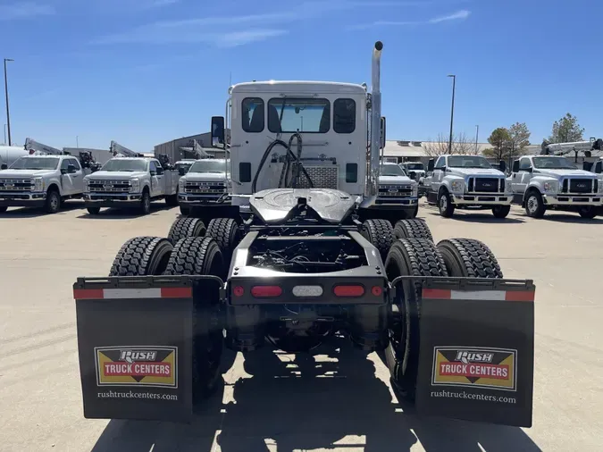 2020 Peterbilt 567