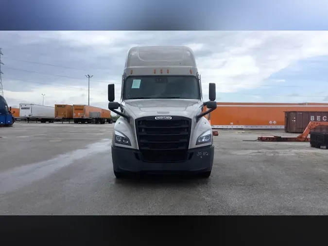 2024 Freightliner Cascadia